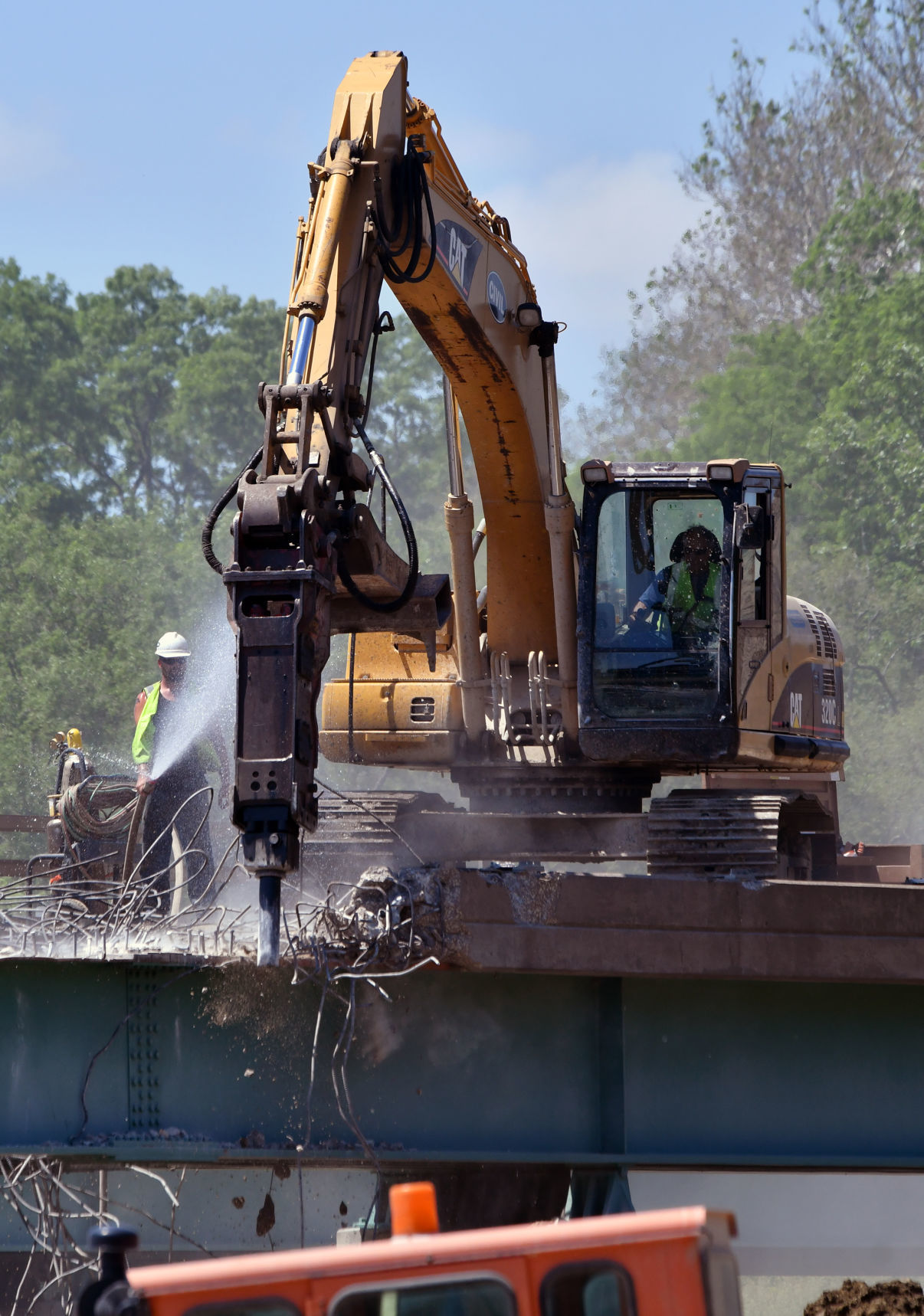Construction on the new Interstate 74 bridge update.
